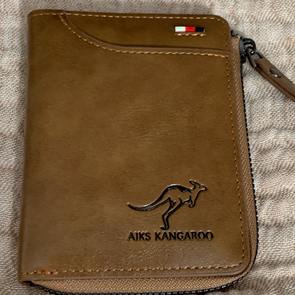 Tan Leather Wallet for Men brand new